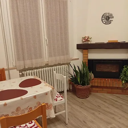 L'alloggio Da Ines Apartment *